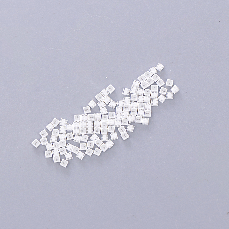 100 Adet WS2812B 2020 LED Çip  - Ws2812B Strip 5V incelemesi ve fiyatı